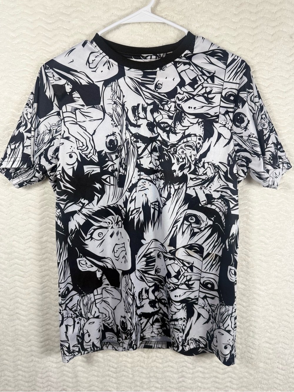 Men's Black & White Anime Graphic Short Sleeve Tee